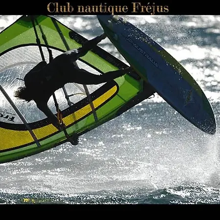 Superbe Bord Fréjus
